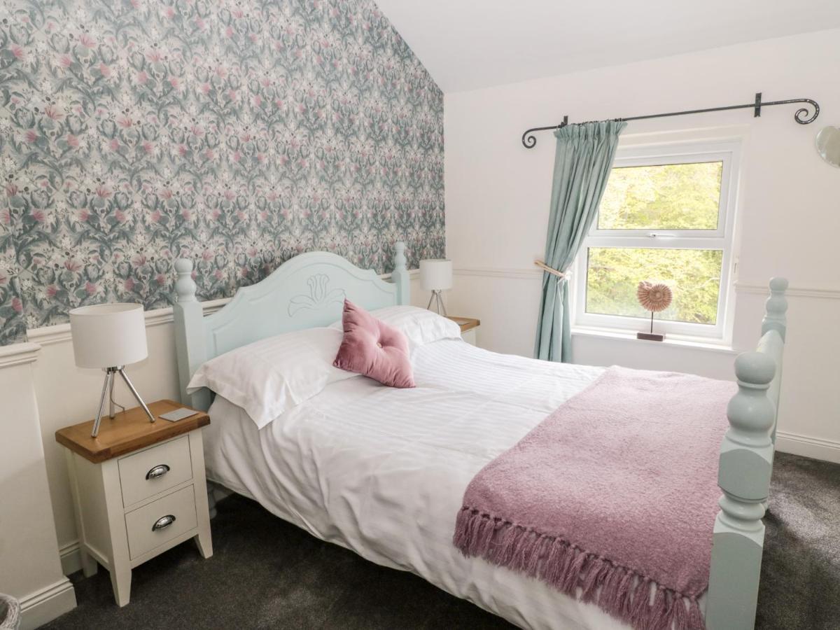St Cuthbert'S Cottage Beal ภายนอก รูปภาพ